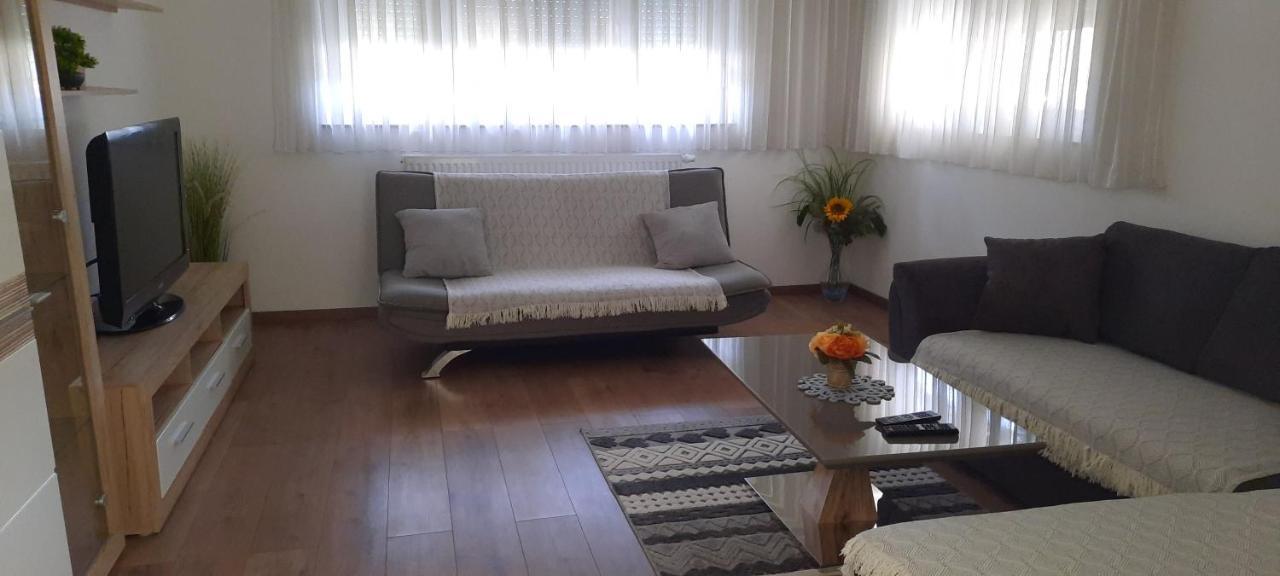 Ferienhaus Lina Neusiedl am See Dış mekan fotoğraf